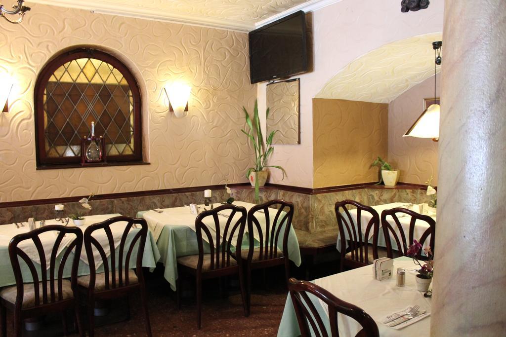 Hotel Kunibert Der Fiese Κολωνία Εξωτερικό φωτογραφία